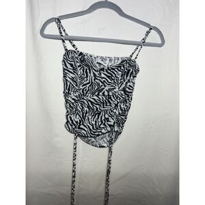 Princess Polly Black‎ White Zebra Print Shine Bright Crop Top Size US 6 EUC Q5